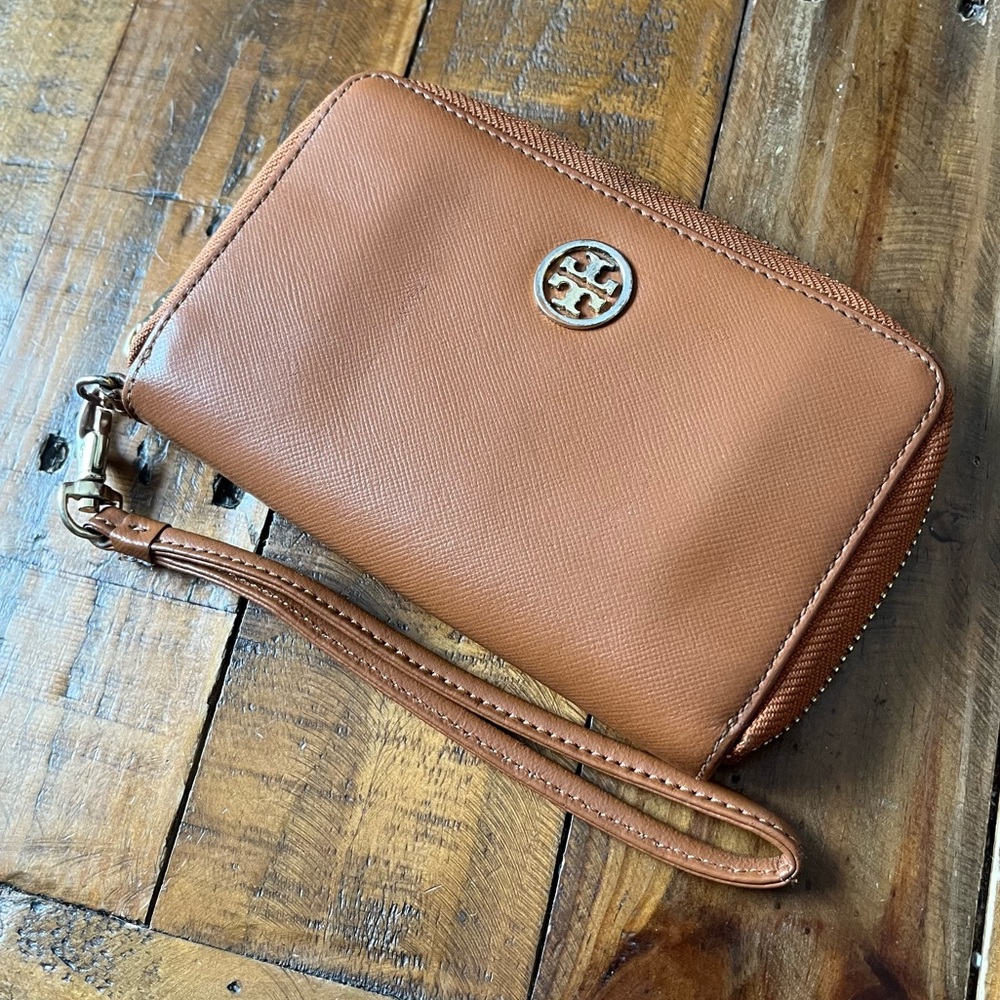 Tory Burch Zip Around Leather Wallet Clutch Brown Camel Logo Wristlet Tan Gold